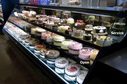 Wes-cakes-display